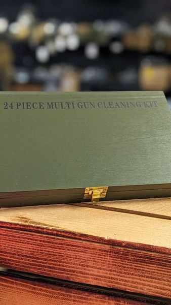 Набір для чищення зброї тактичний Mil-Tec Універсальний PUTZZEUG F.PISTOLE/GEWEHR MULTIKALIBER (16171100) 16171100 фото