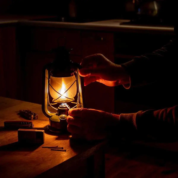 Гасова лампа тактична Mil-Tec Армійський ліхтар Oil Lamp 28СМ Olive (14965000) 14965000 фото